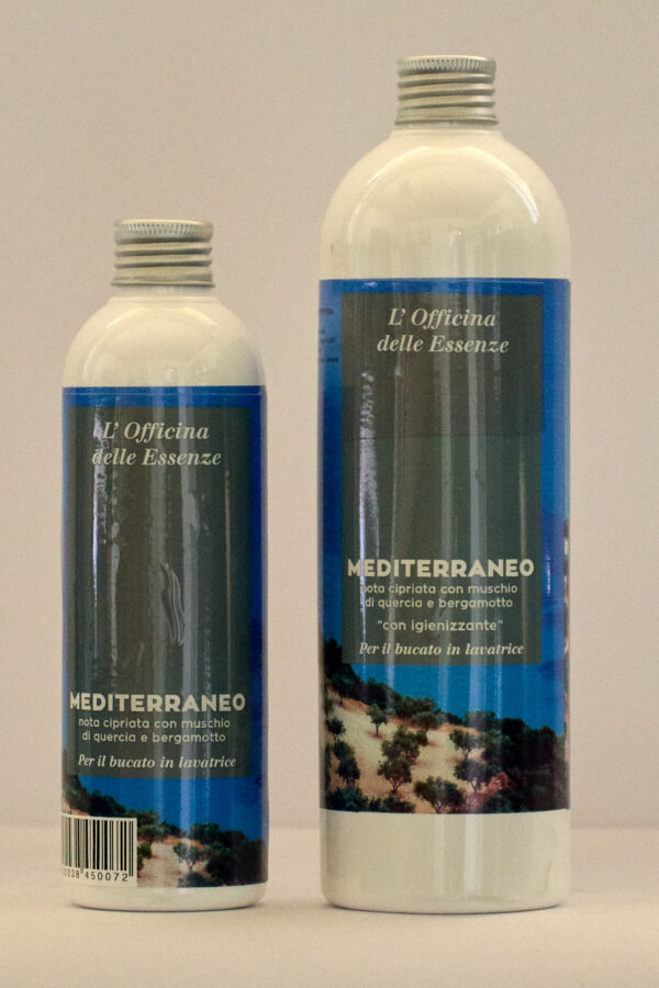 Profumo Mediterraneo Deg Detergenti, collezione L’Officina delle Essenze – note cipriate con muschio di quercia e bergamotto